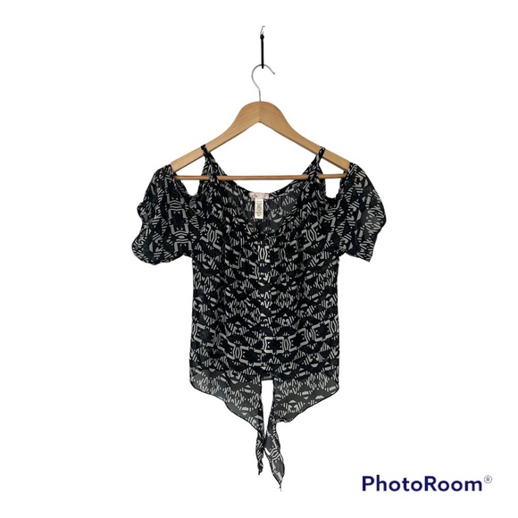 L8teR Tops - Sheer off the shoulder top - small